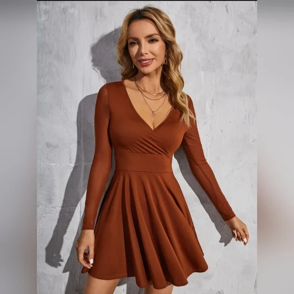 SHEIN Unity Contrast Mesh Overlap Collar Fit And Flare Dress Size Medium M - Picture 4 of 10